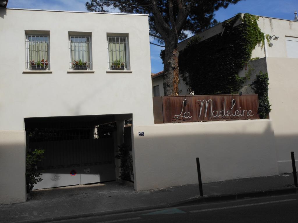 أفينيون Apartments La Madeleine المظهر الخارجي الصورة