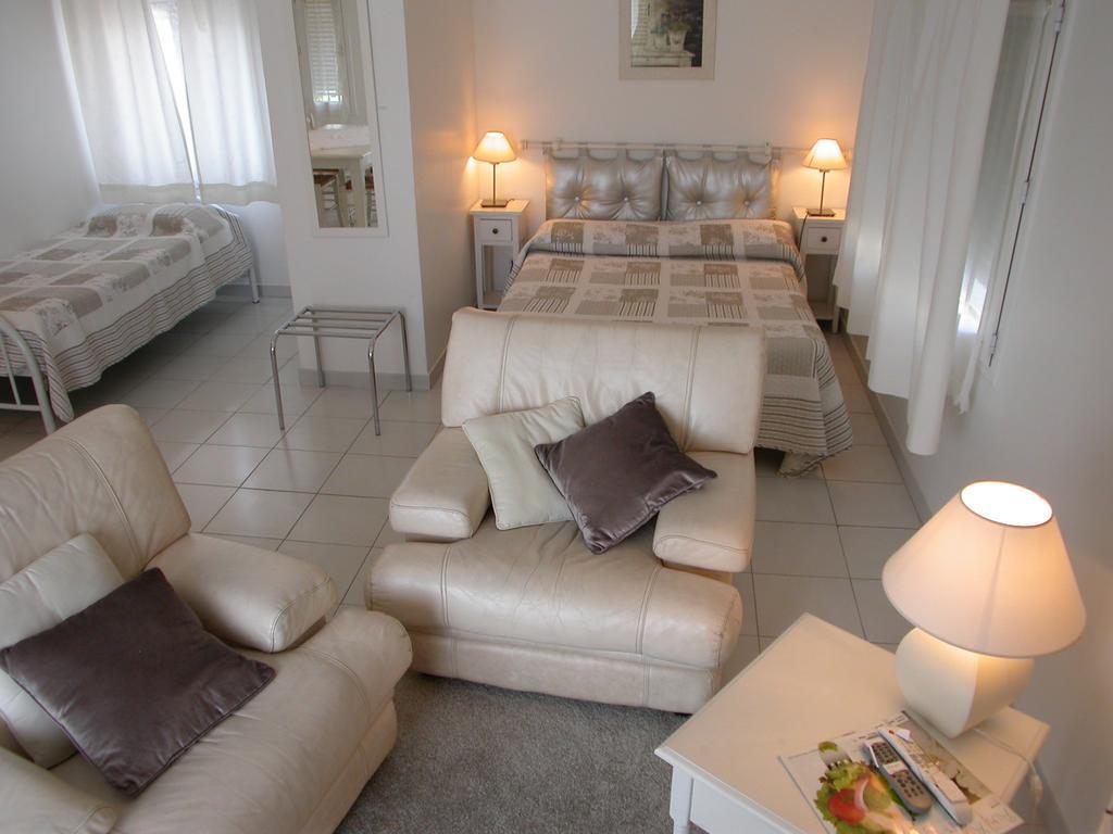 أفينيون Apartments La Madeleine الغرفة الصورة