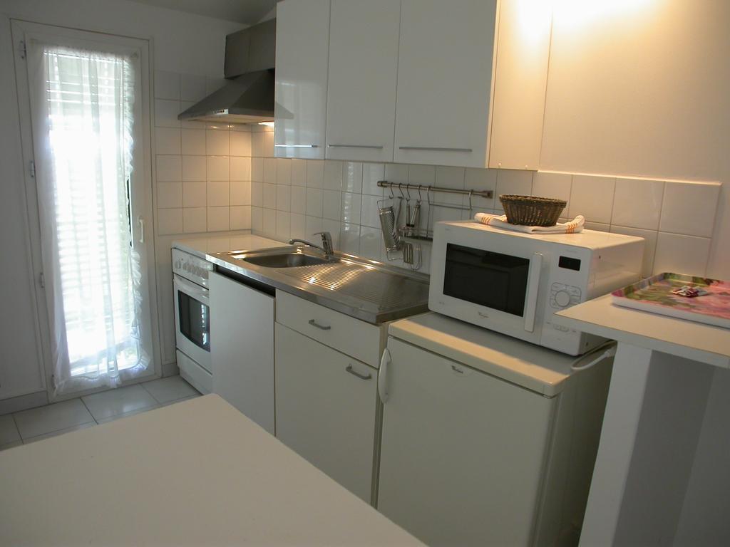 أفينيون Apartments La Madeleine الغرفة الصورة