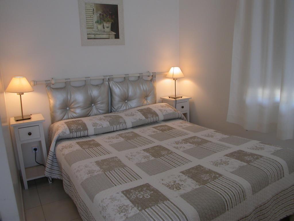 أفينيون Apartments La Madeleine الغرفة الصورة