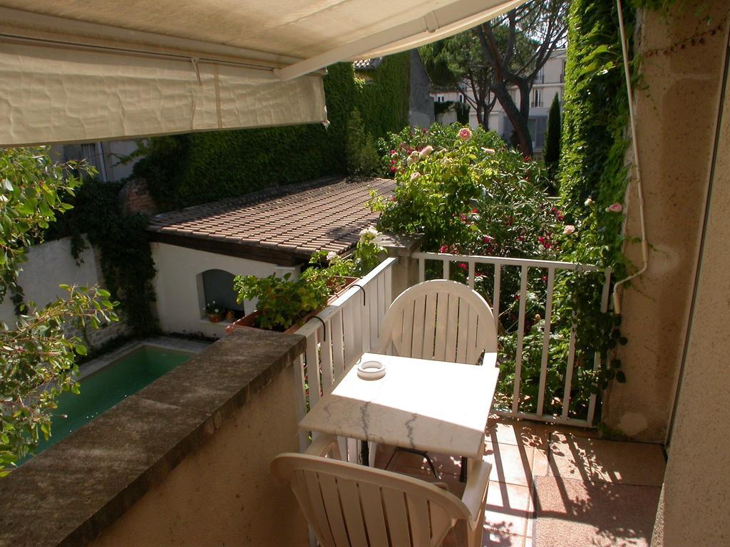 أفينيون Apartments La Madeleine الغرفة الصورة