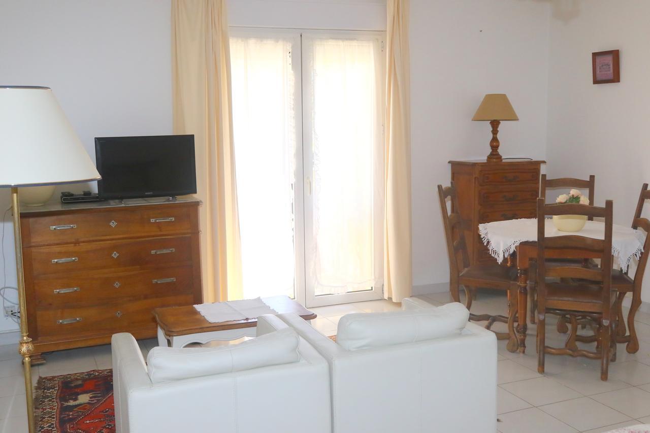 أفينيون Apartments La Madeleine المظهر الخارجي الصورة